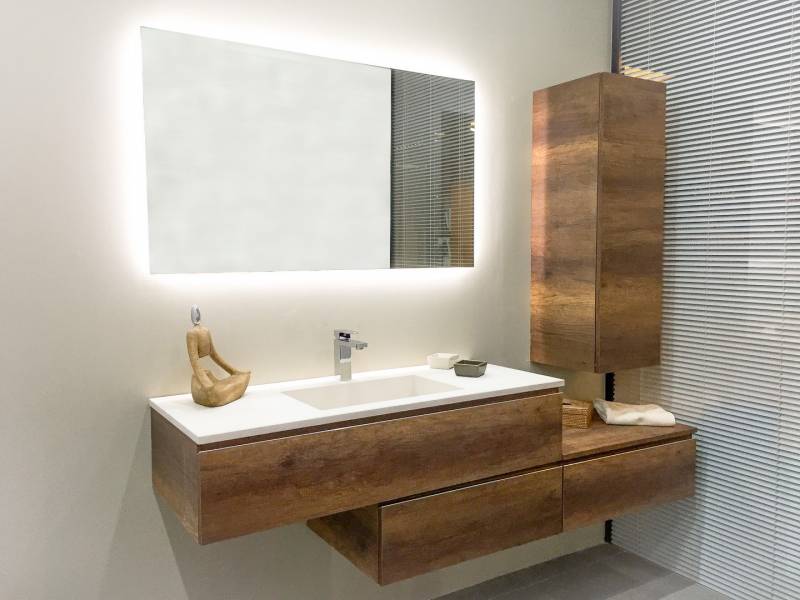 Magasin de vente meuble de salle de bain design en bois à LYON