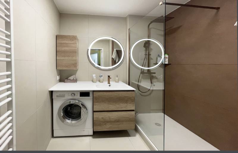 Meuble pour machine à laver à Lyon